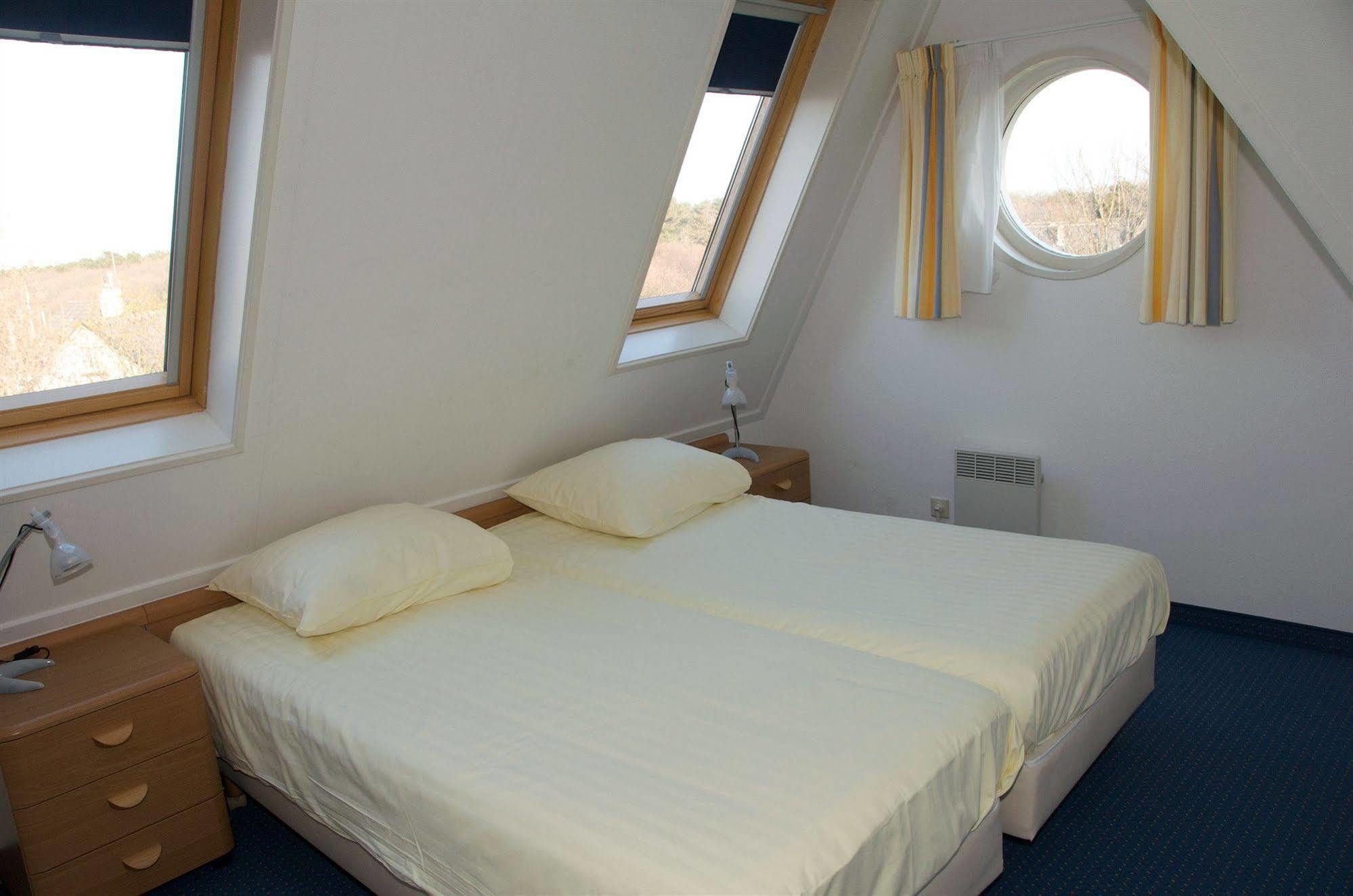 Hotel Kogerstaete Texel De Koog  Bagian luar foto